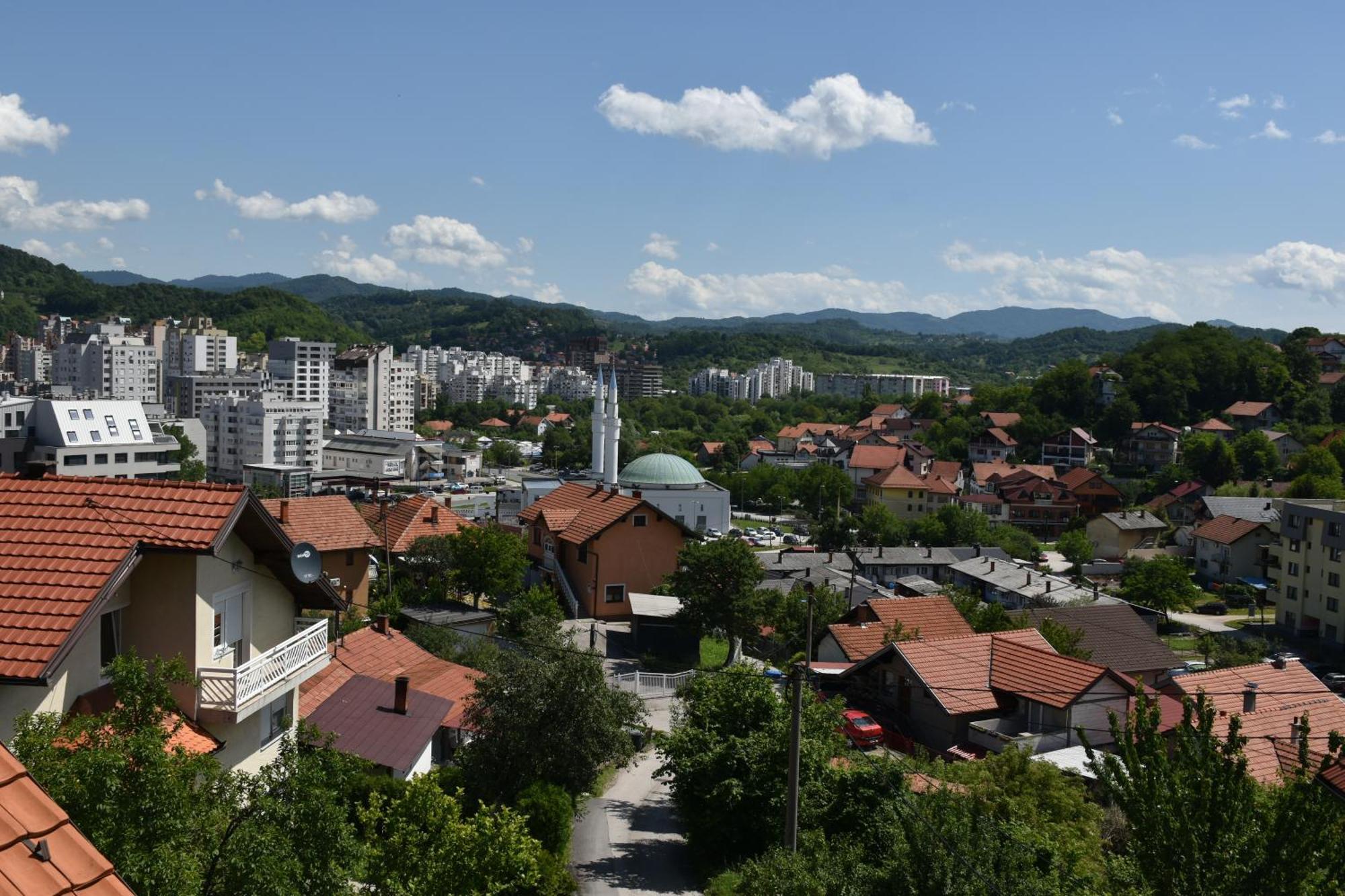 Apartments Mensa Tuzla Exterior foto