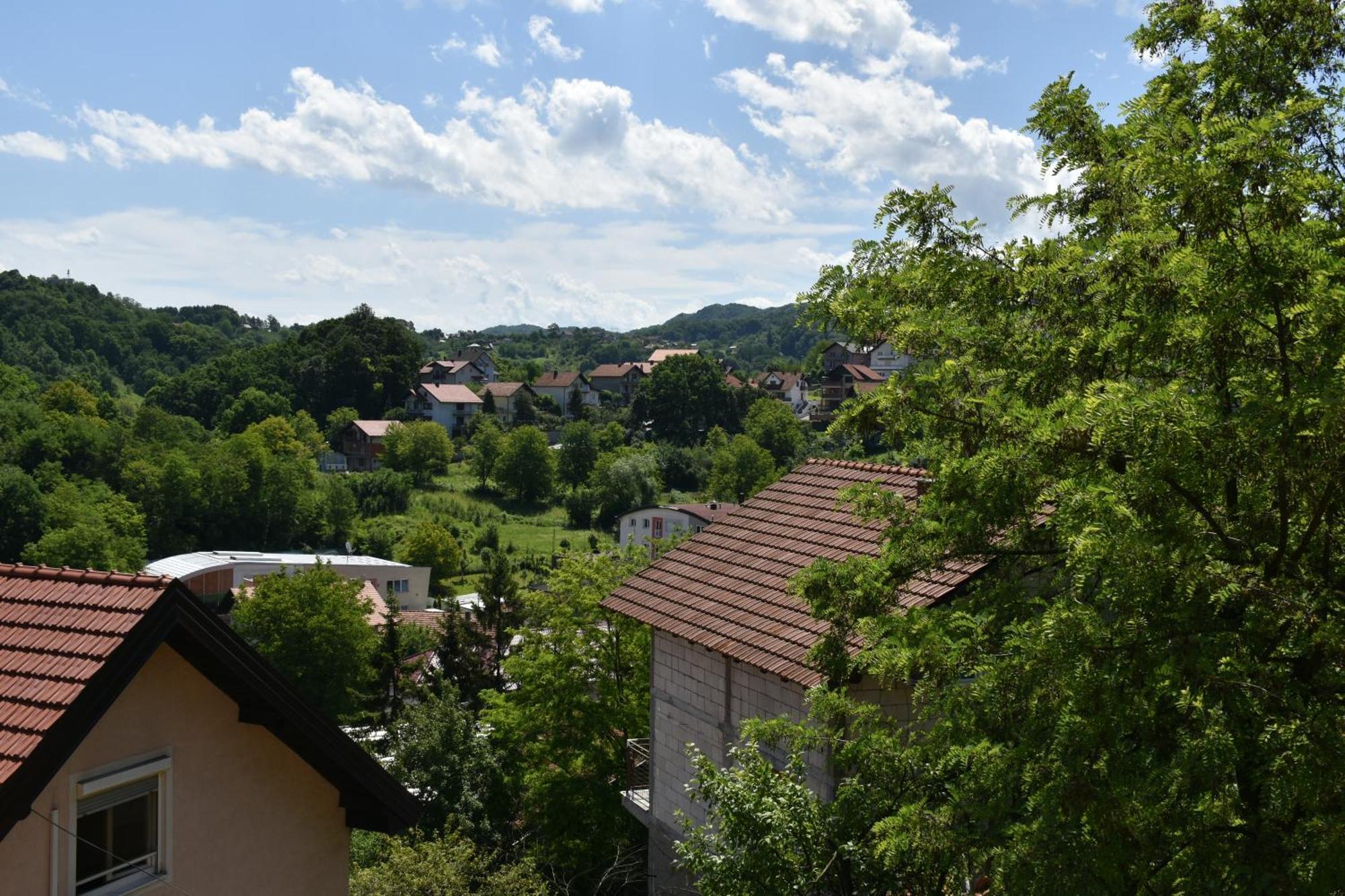 Apartments Mensa Tuzla Exterior foto
