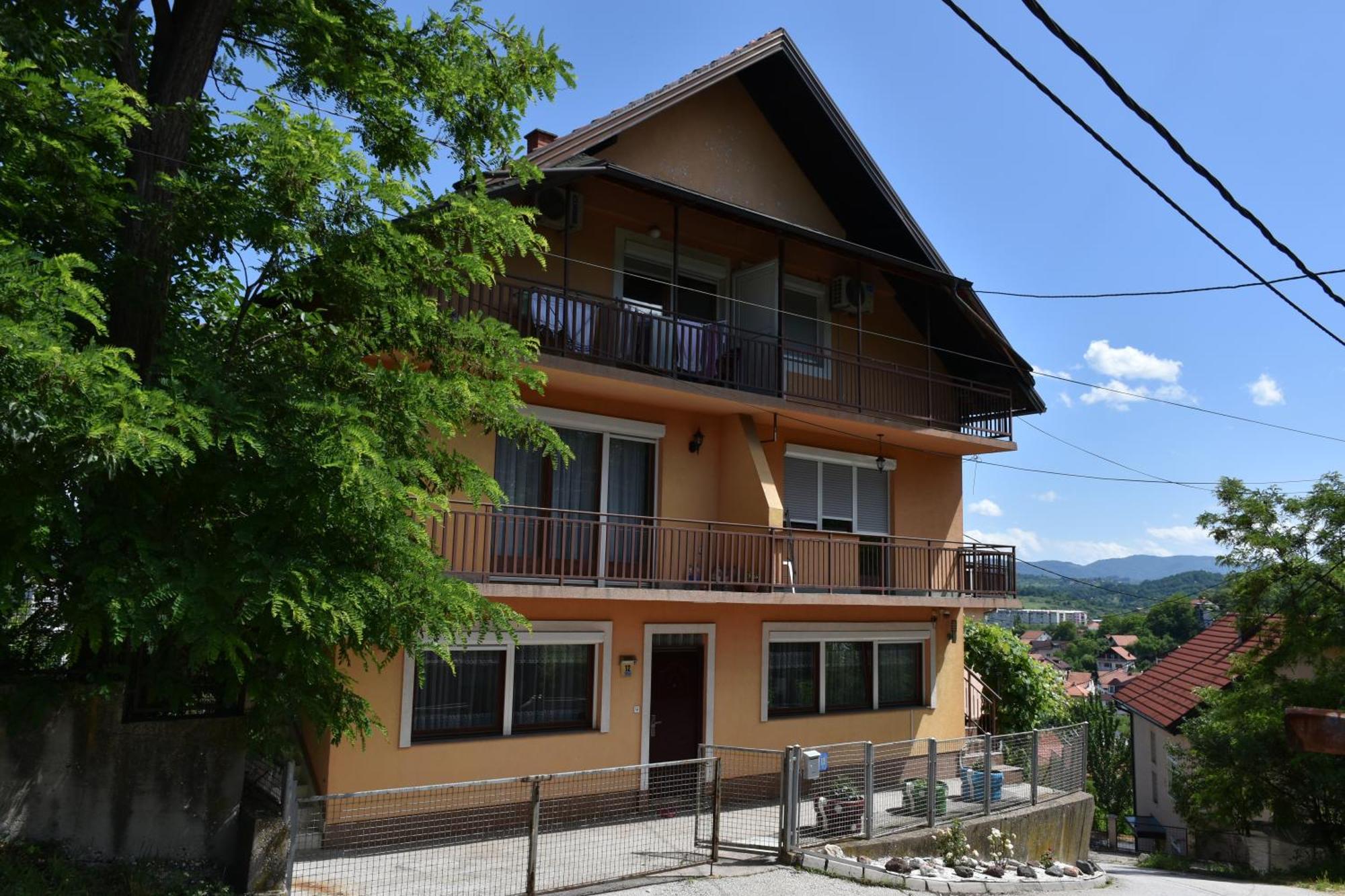 Apartments Mensa Tuzla Exterior foto